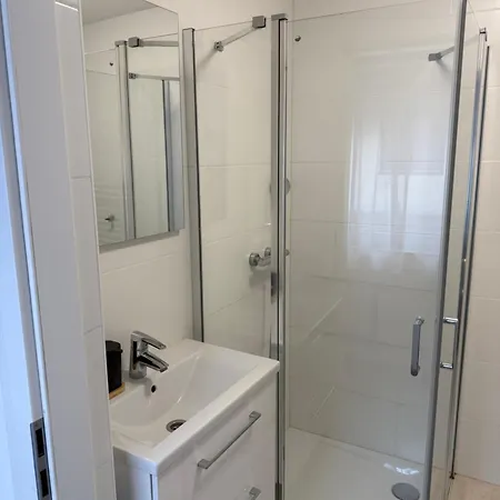Urban Premium Apartment *